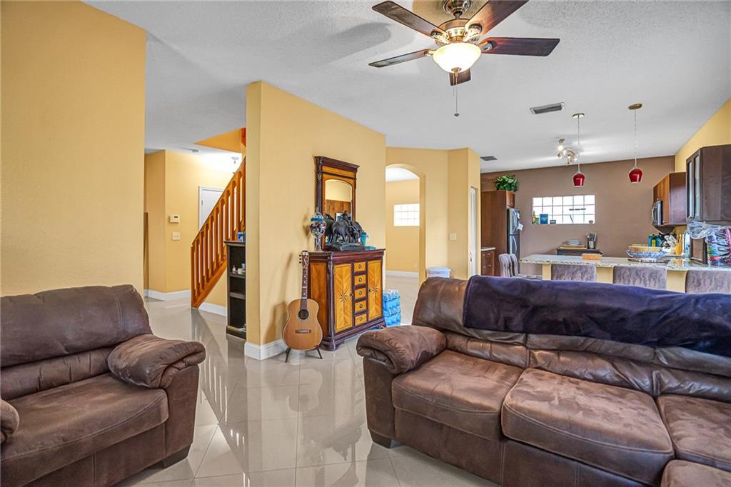 Country Club Village 110- - Residential