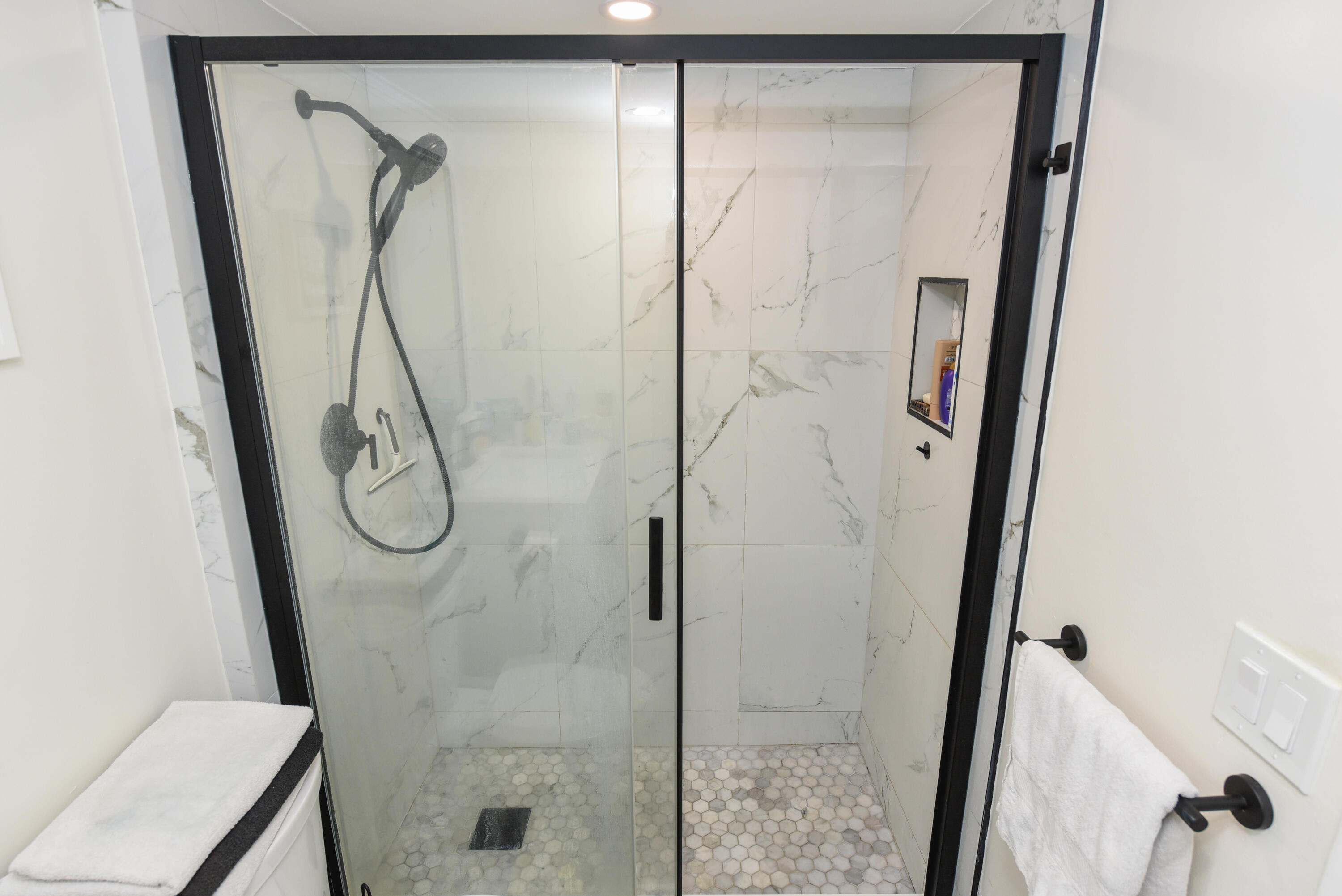 JUPITER OCEAN AND RACQUET CLUB - Residential Lease