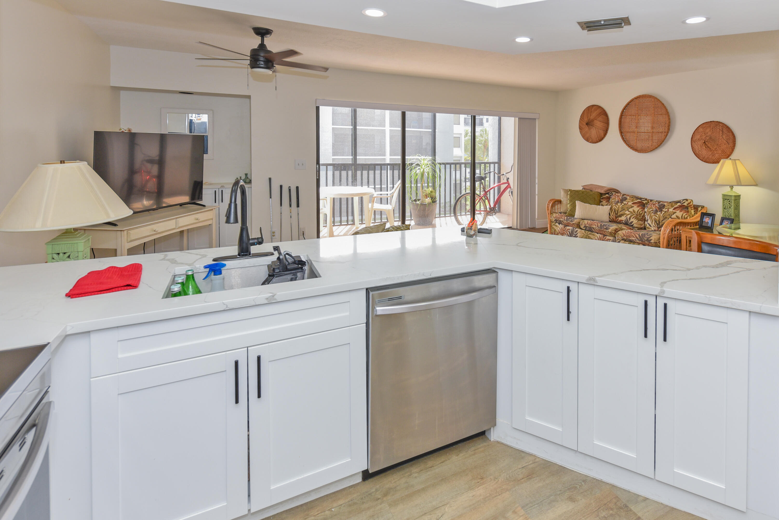 JUPITER OCEAN AND RACQUET CLUB - Residential Lease