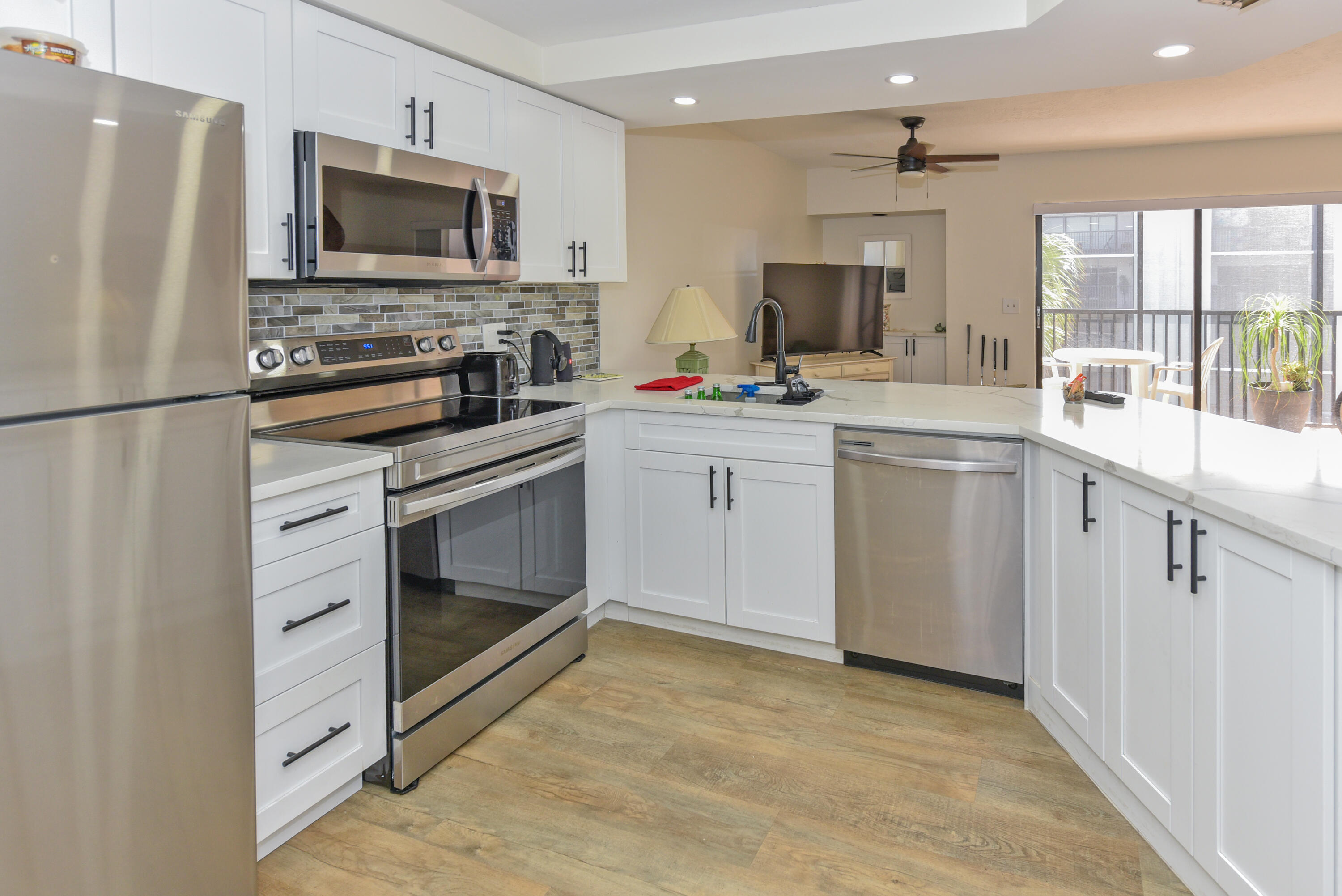 JUPITER OCEAN AND RACQUET CLUB - Residential Lease