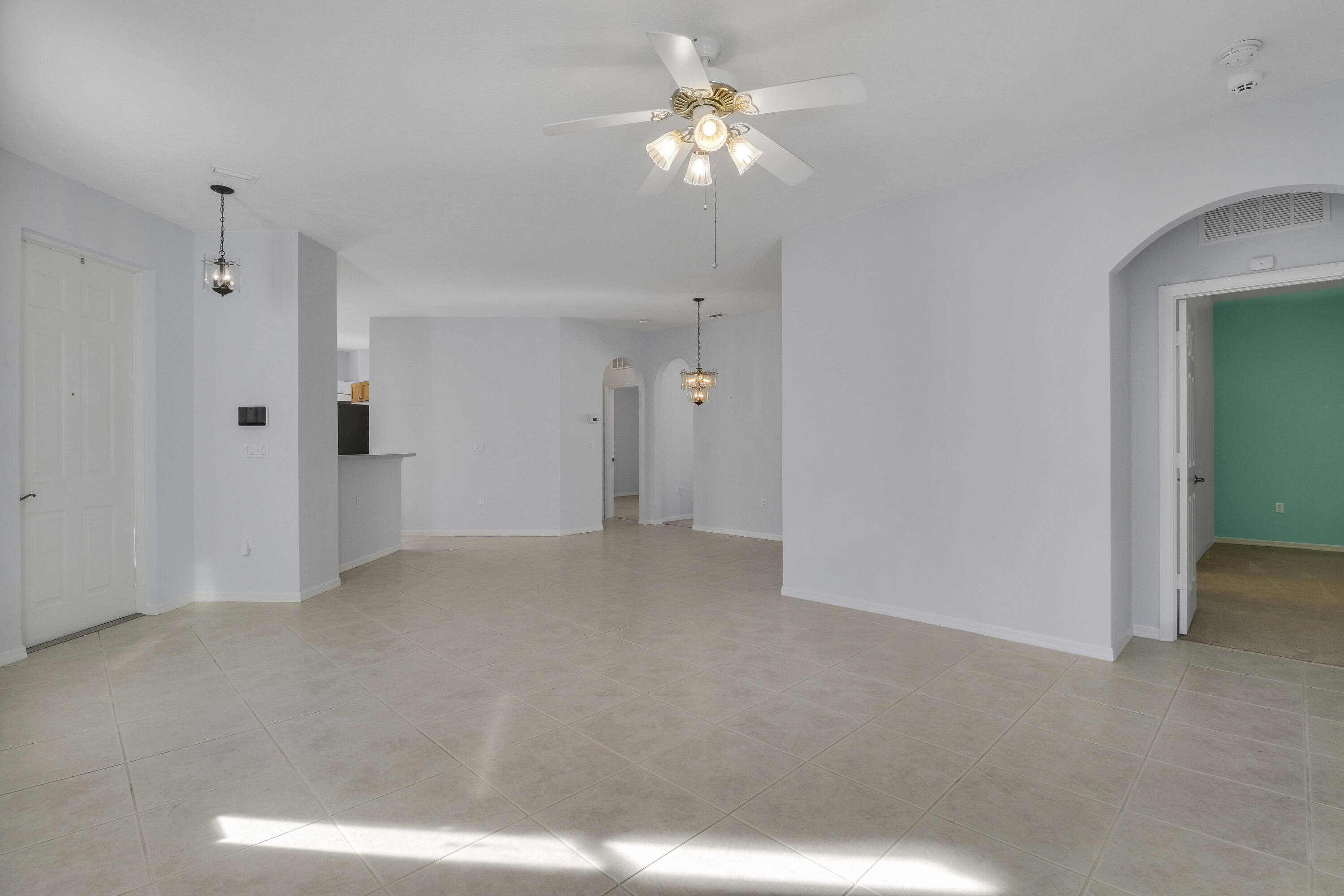 LAKEFOREST AT ST LUCIE WEST PHASE VI - Residential