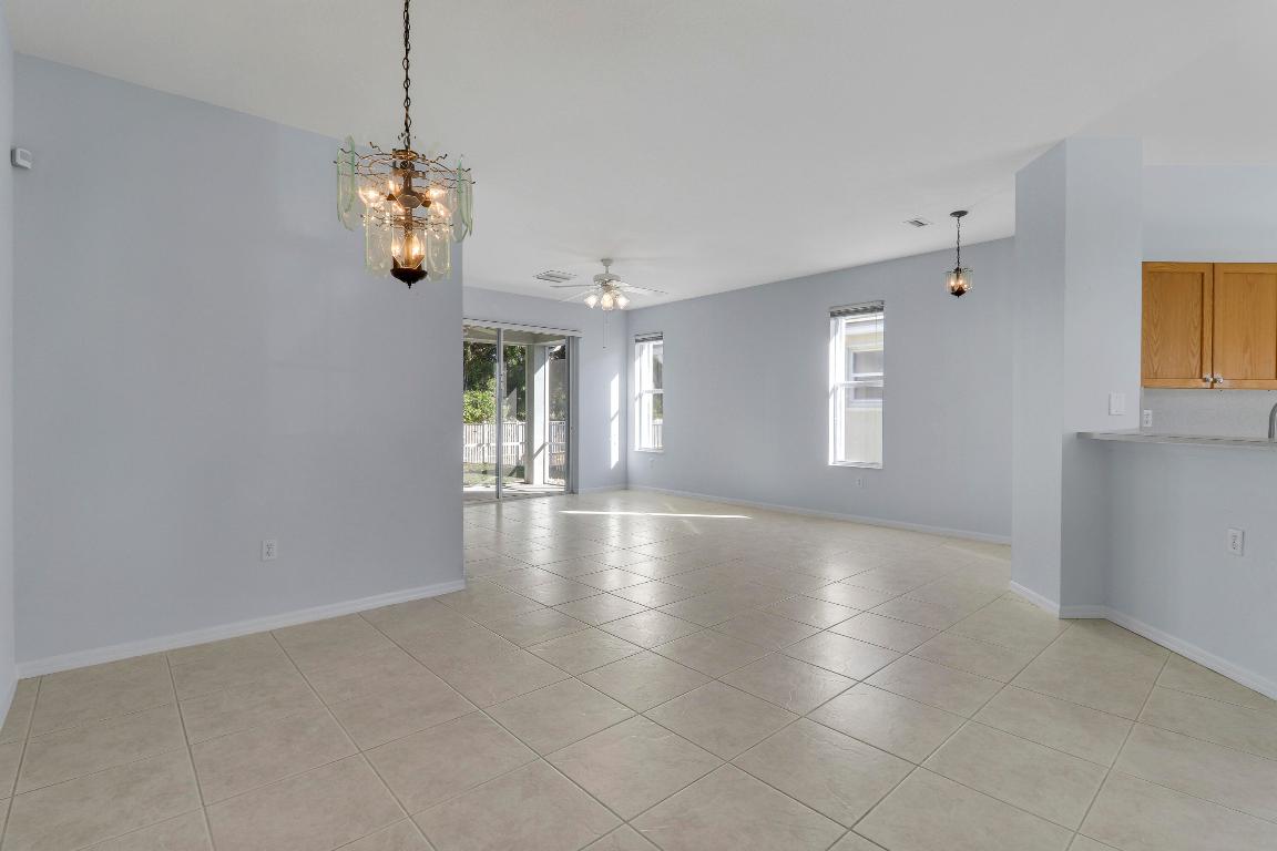 LAKEFOREST AT ST LUCIE WEST PHASE VI - Residential