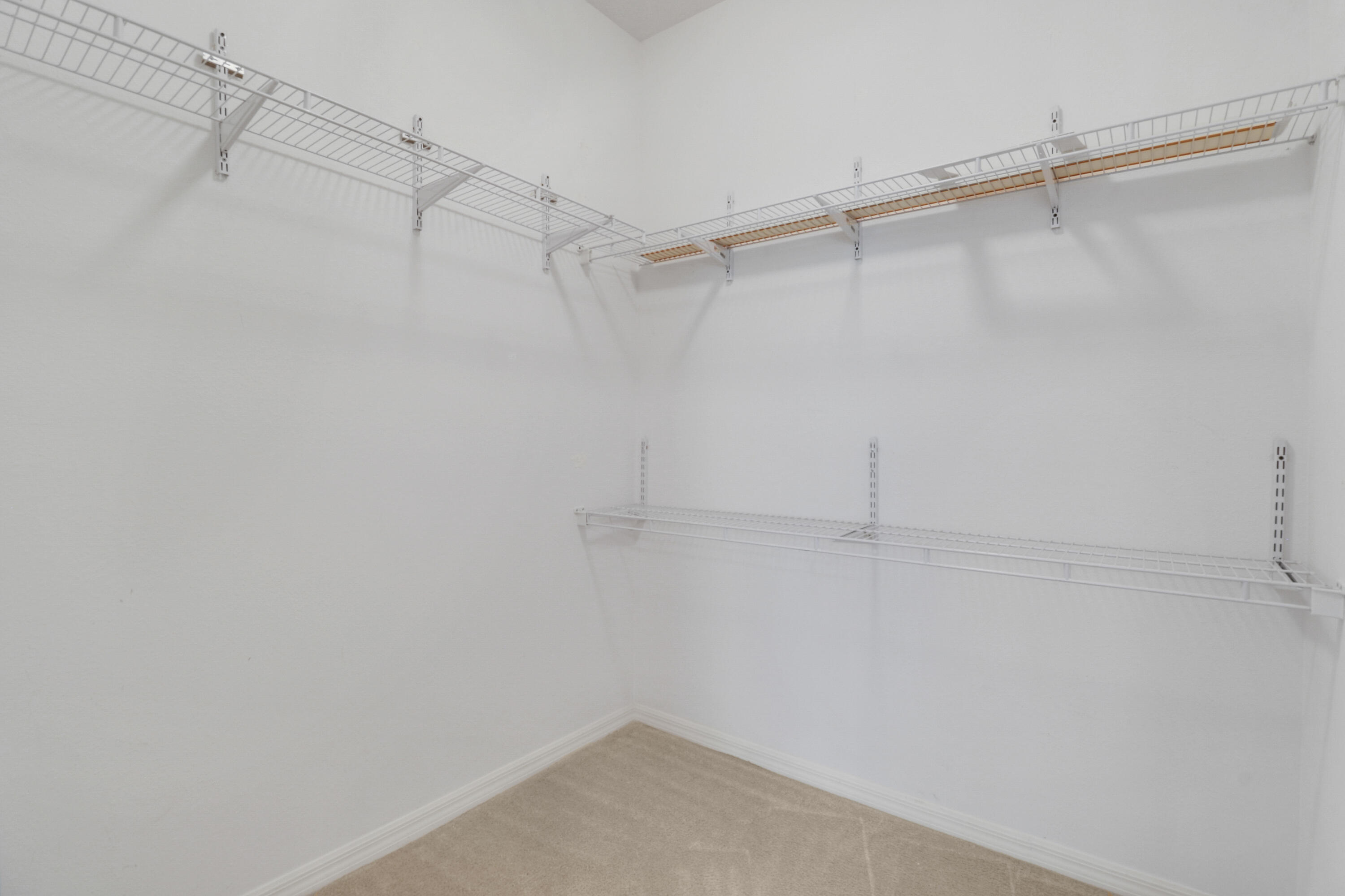 LAKEFOREST AT ST LUCIE WEST PHASE VI - Residential