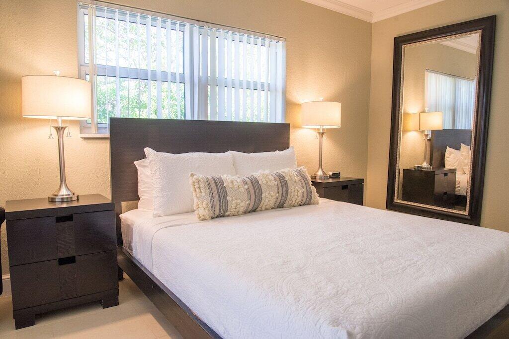 BLOUNT BROS POMPANO BEACH - Residential Income