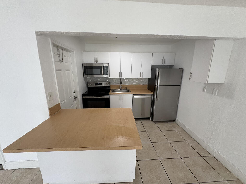 Photo of 4271 NW 5TH Street #128, Plantation, FL 33317 (MLS # B26069219)
