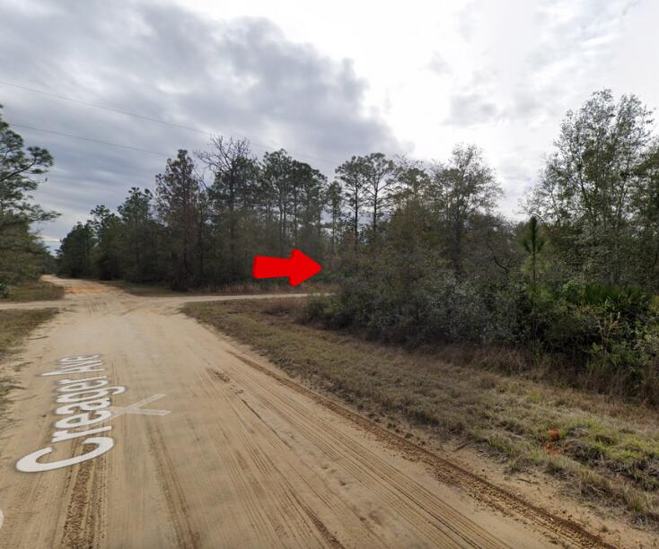 INTERLACHEN LAKES ESTATES - Land