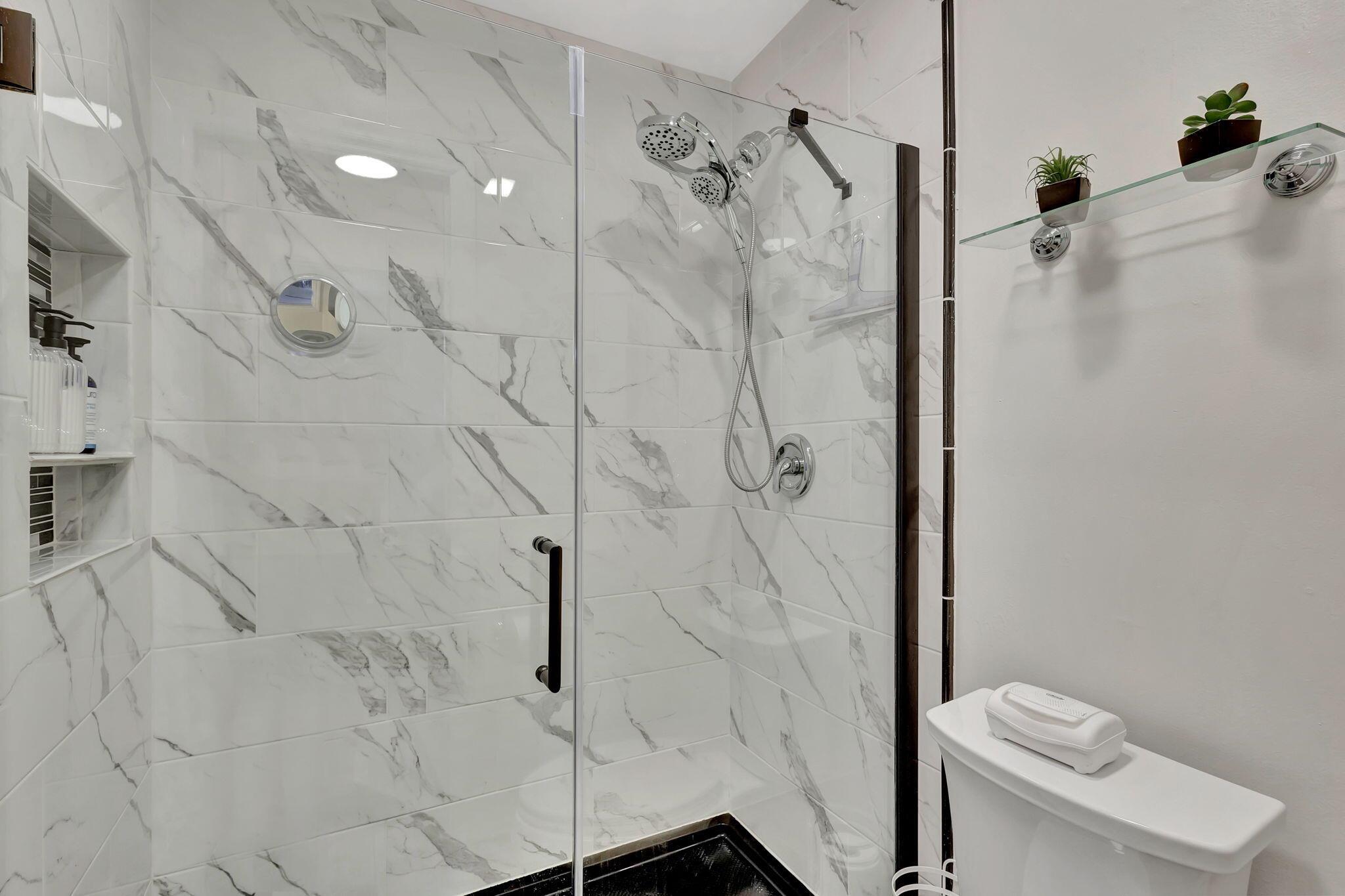 LUCERNE GREENS CONDO - Residential Lease