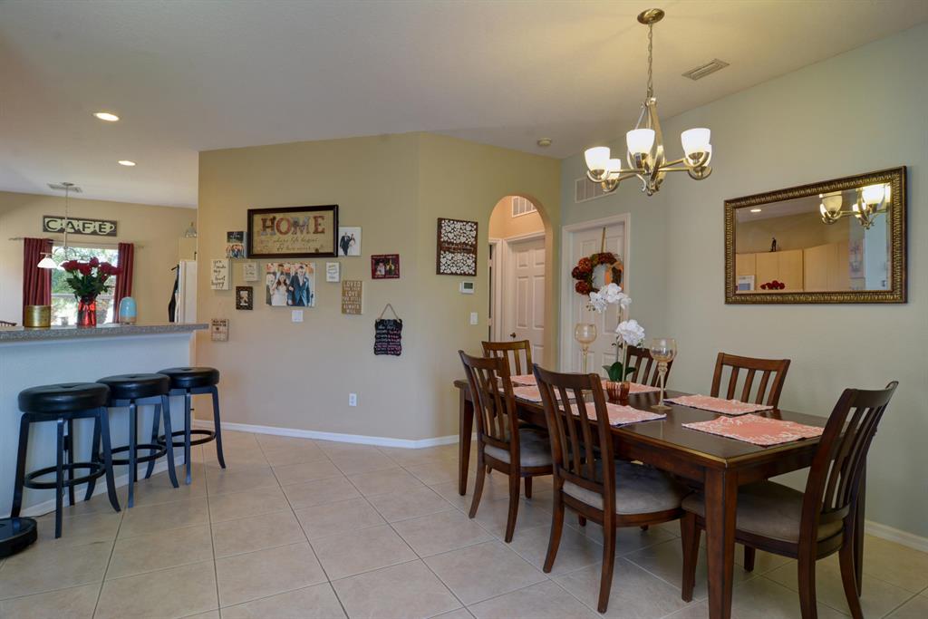 LAKEFOREST POINTE REPLAT - Residential