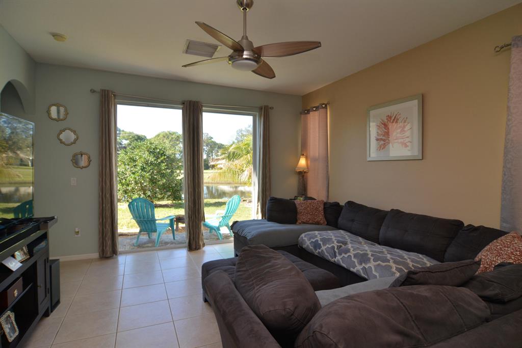 LAKEFOREST POINTE REPLAT - Residential