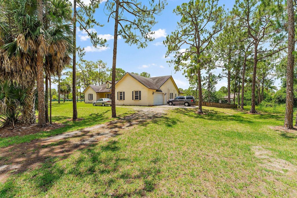 Photo of 17046 73rd Court N, Loxahatchee, FL 33470 (MLS # R10891849)