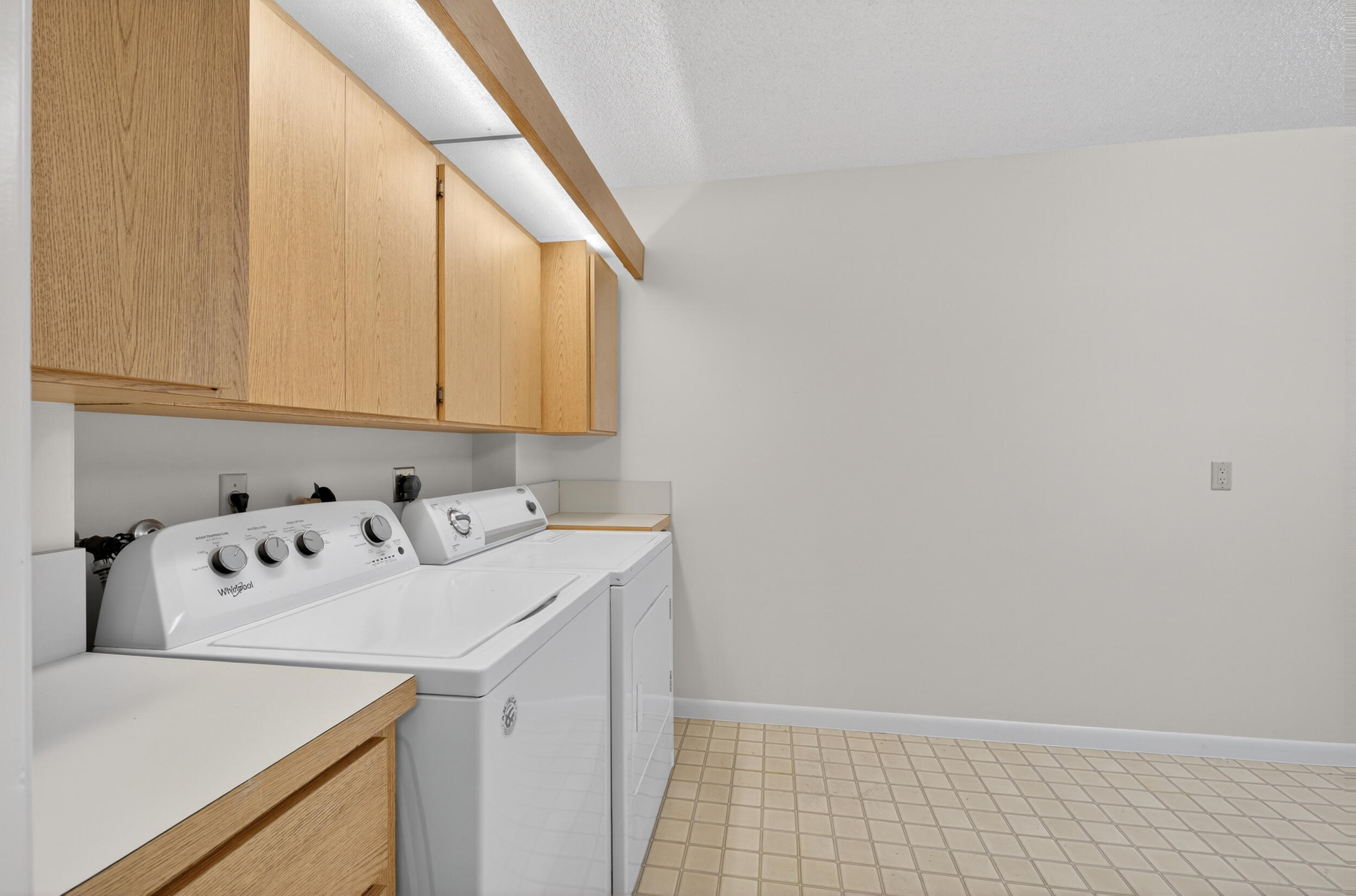 WHITEHALL VILLAGE - Residential Lease