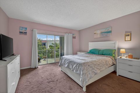Tiny photo for 6731 Cypress Road #402, Plantation, FL 33317 (MLS # B26000600)