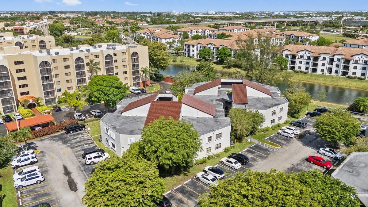 9433 Fontainebleau Blvd 212