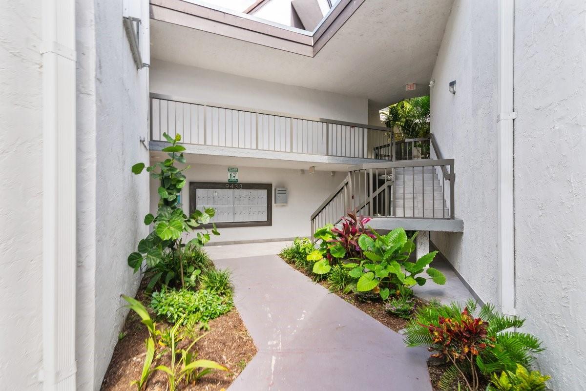 9433 Fontainebleau Blvd 212