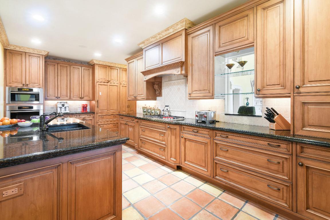 BLOWING ROCKS NO 2 - Residential