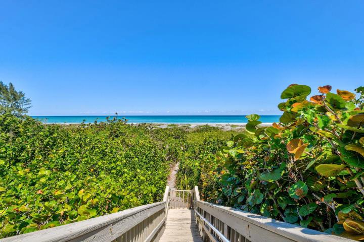 BLOWING ROCKS NO 2 - Residential