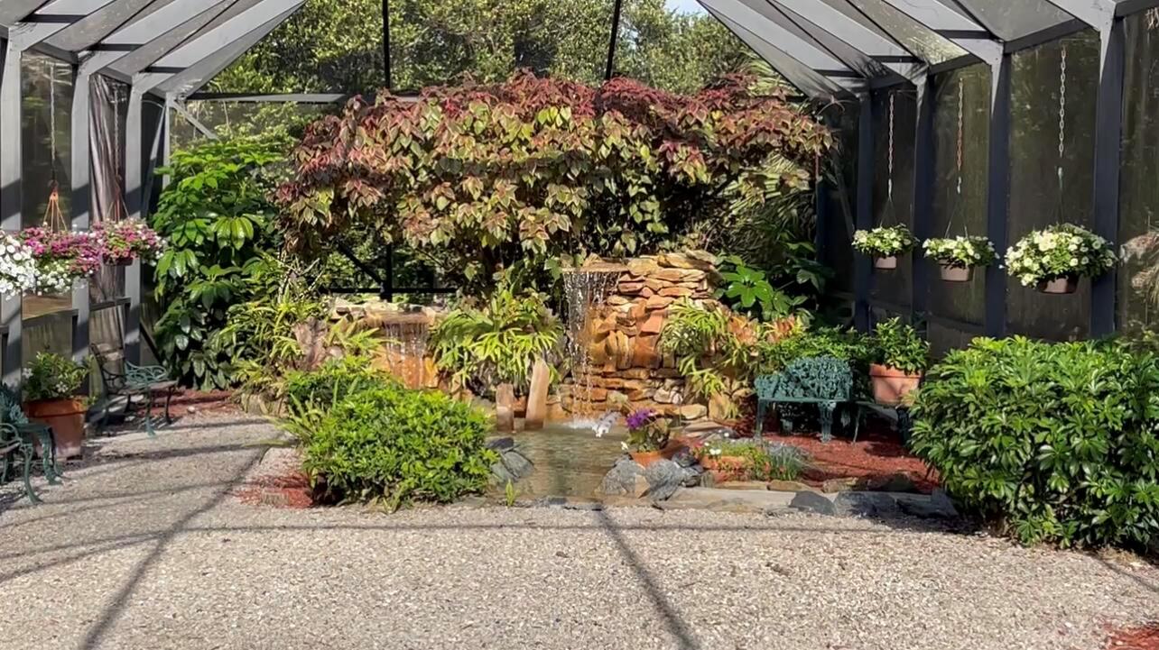 PALM BEACH LITTLE RANCHES - Residential