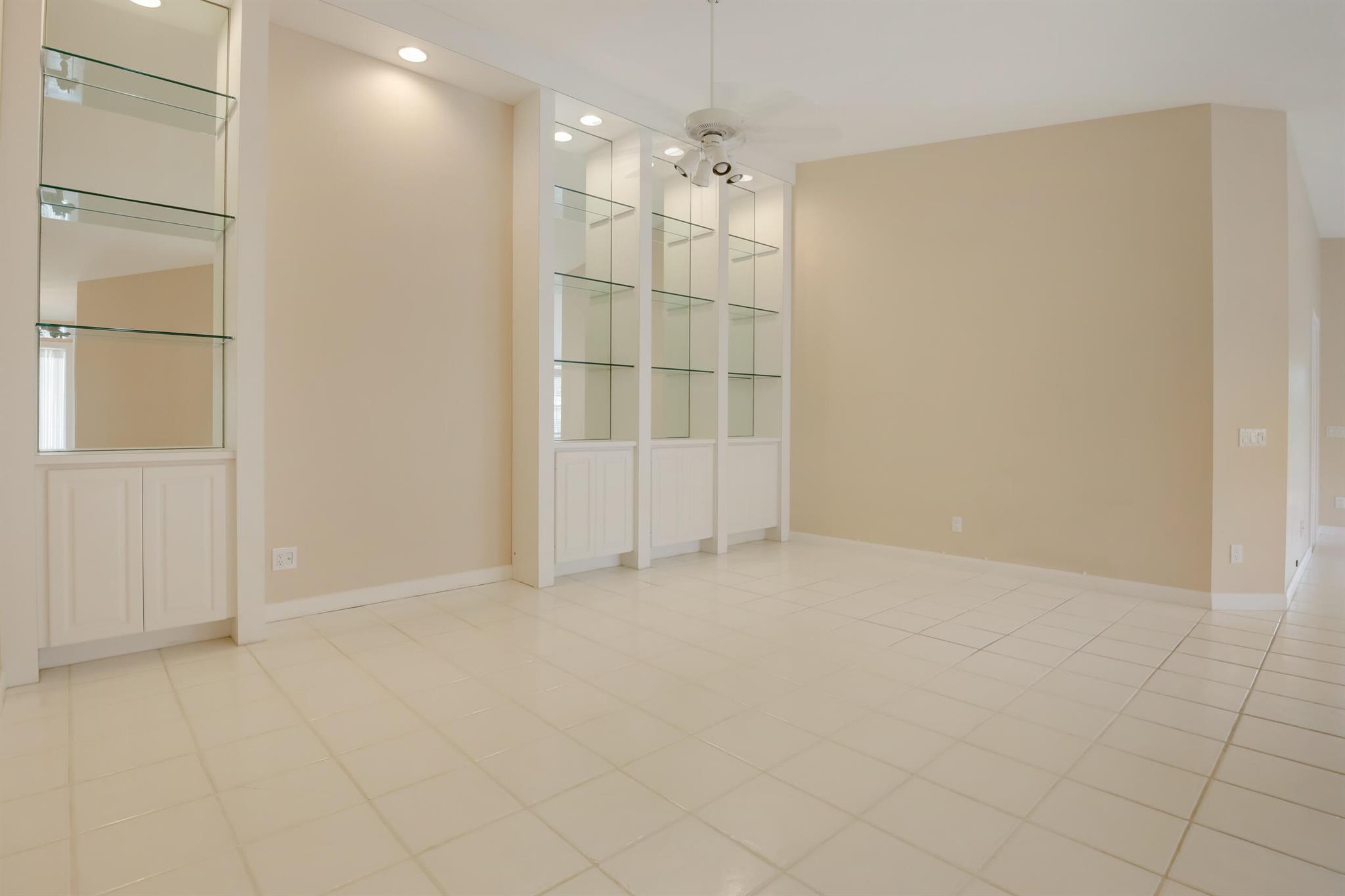 Riverwalk - Residential