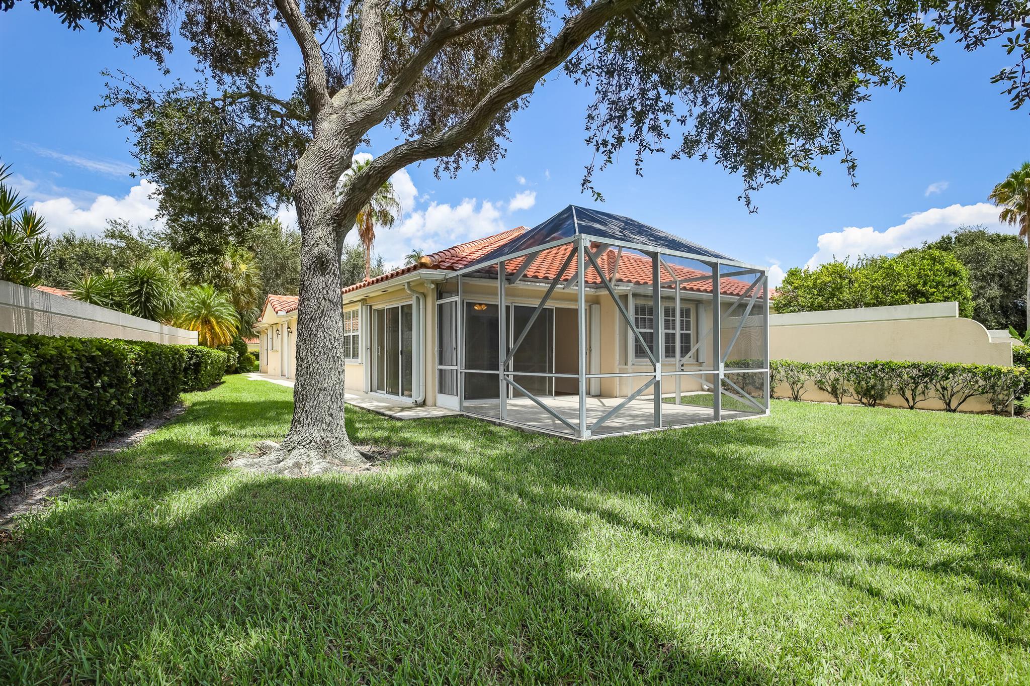 Riverwalk - Residential