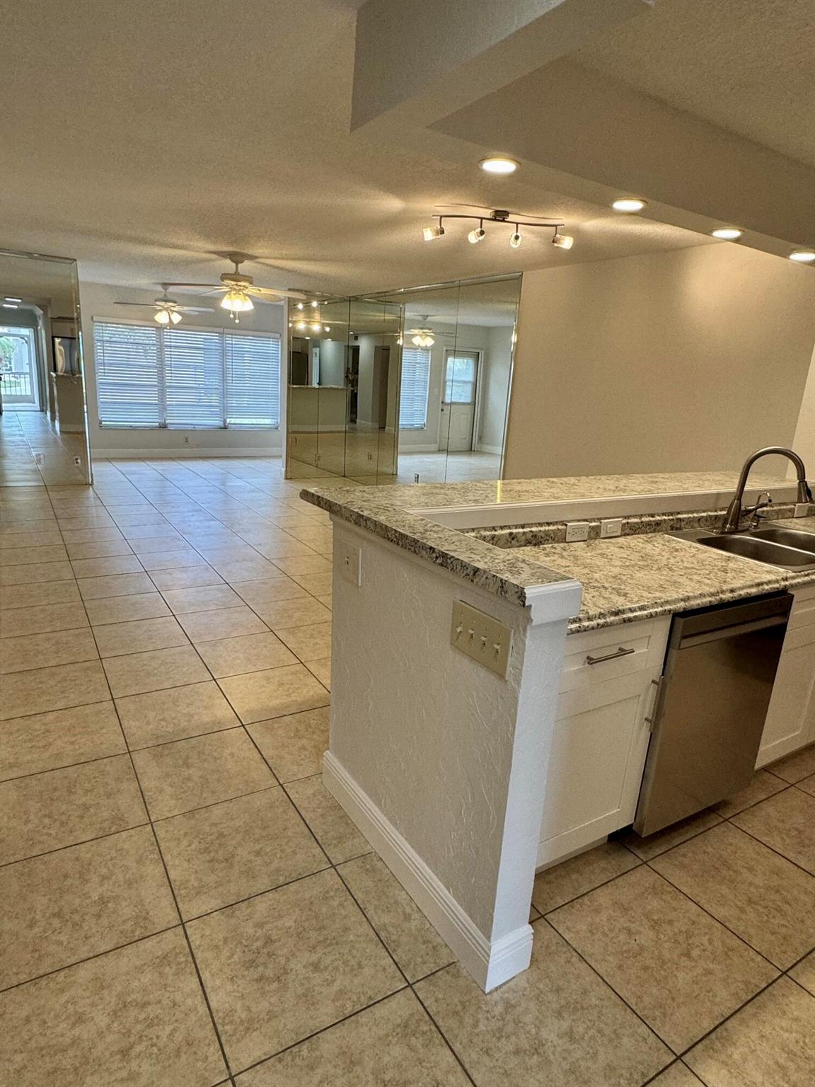 9071 Tracy 2 Court 2