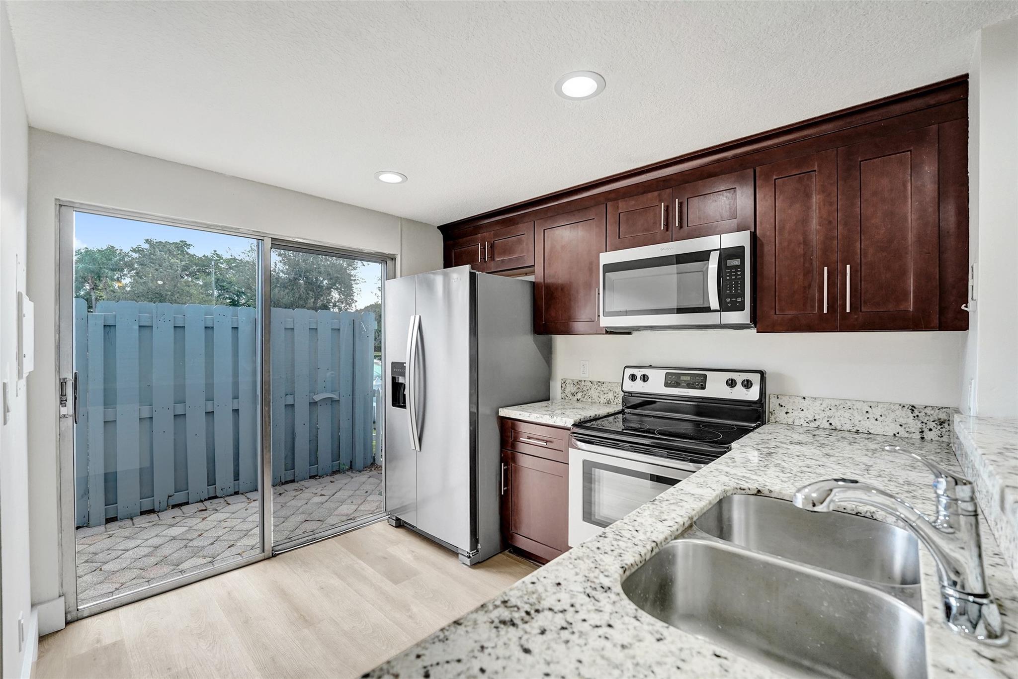 CYPRESS-THIRD PLAT - Residential Lease