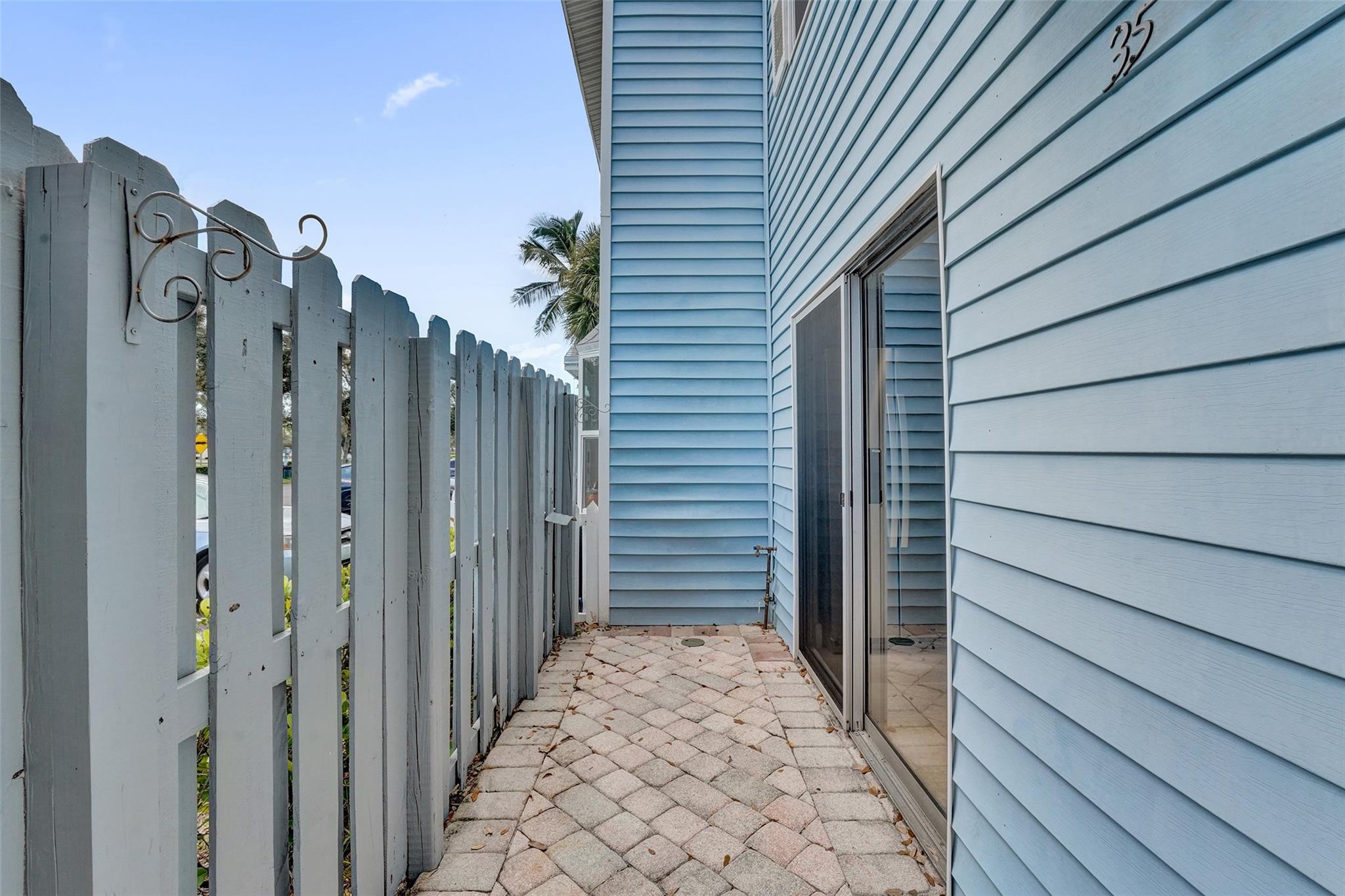 CYPRESS-THIRD PLAT - Residential Lease