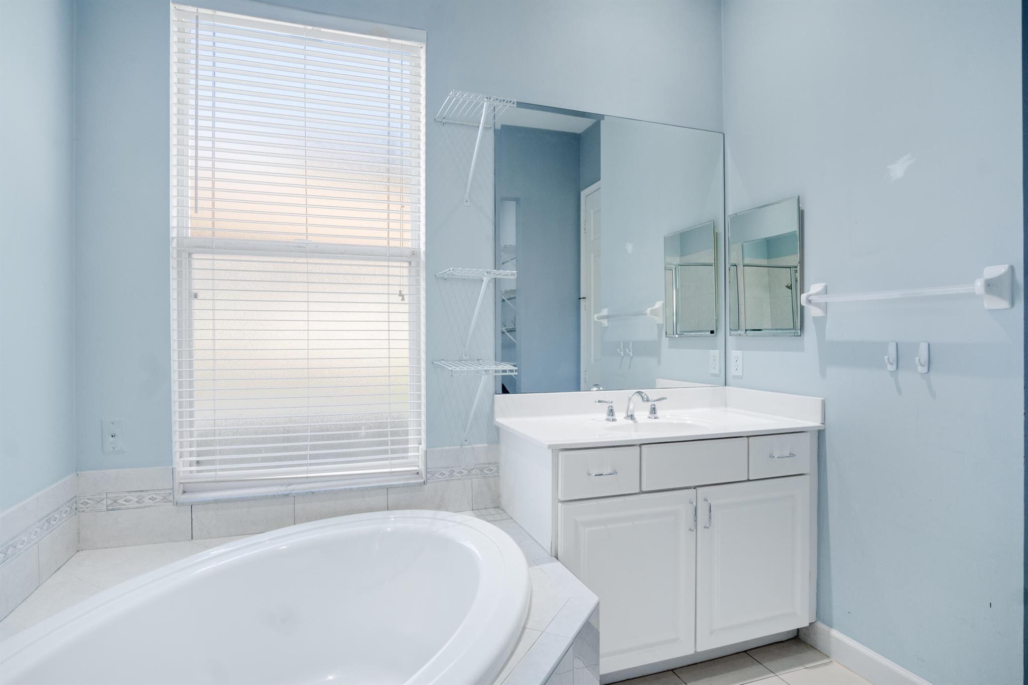 Lake AT PGA - Residential