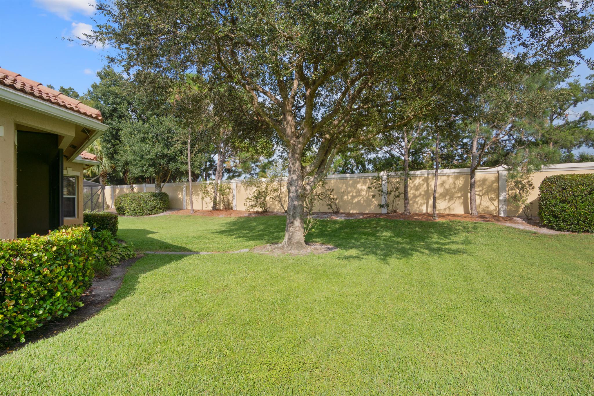 Lake AT PGA - Residential