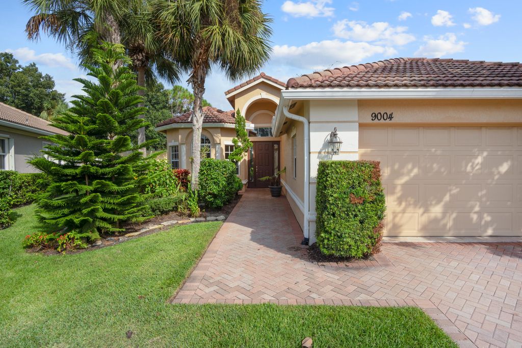 Photo of 9004 Short Chip Circle, Port Saint Lucie, FL 34986 (MLS # R11120190)