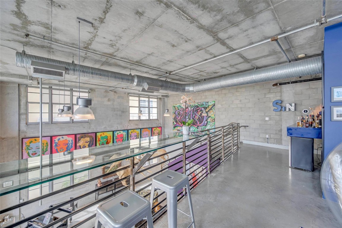 avenue lofts - Residential