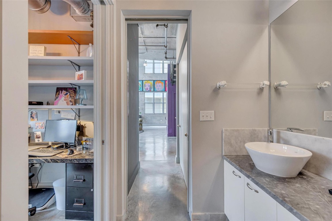 avenue lofts - Residential