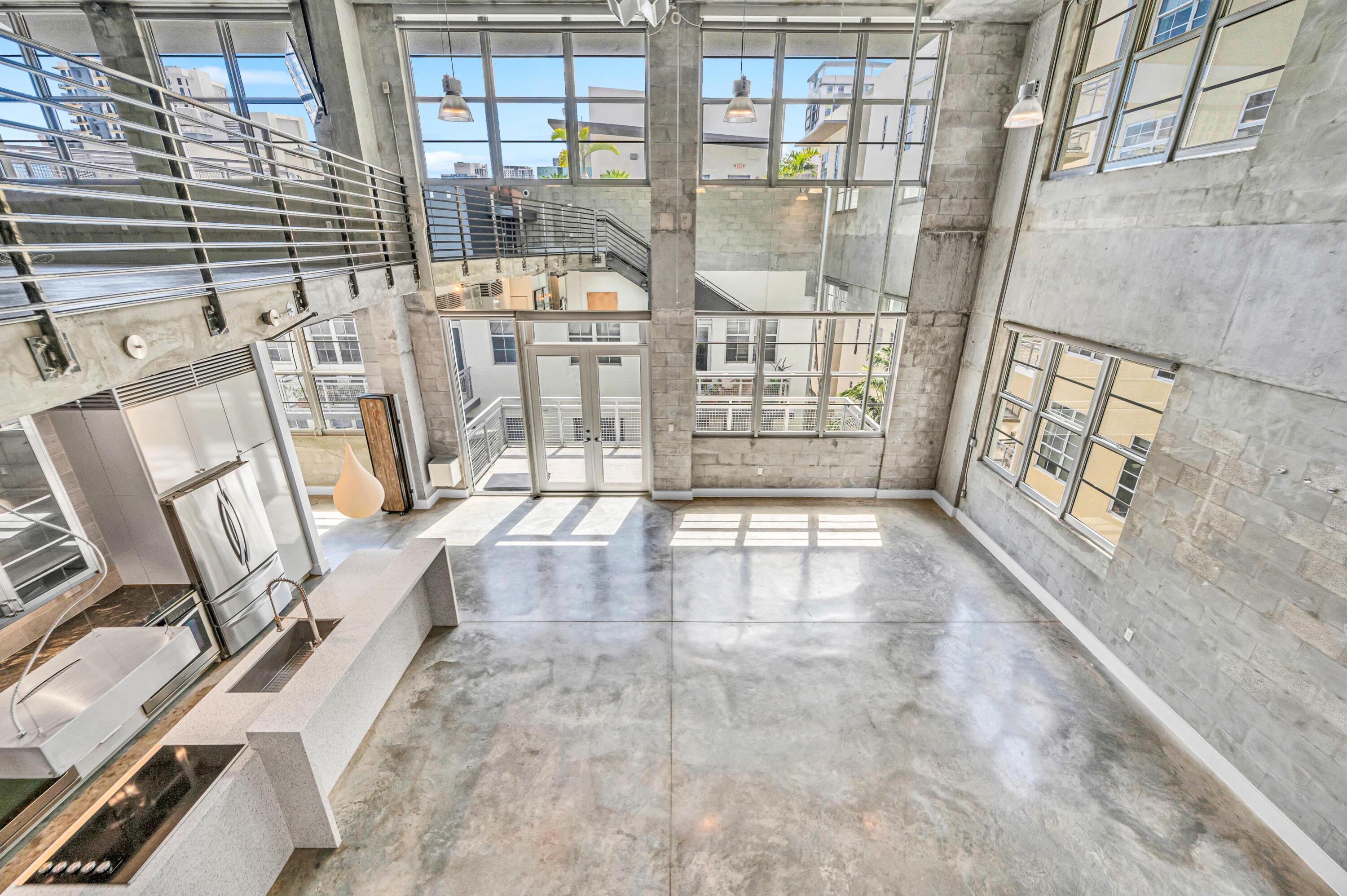 445 N Andrews Avenue 403