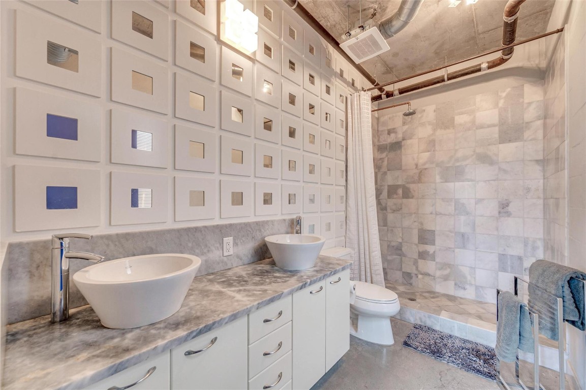 avenue lofts - Residential