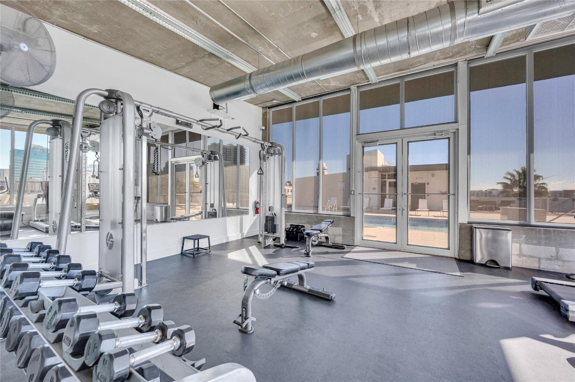 avenue lofts - Residential