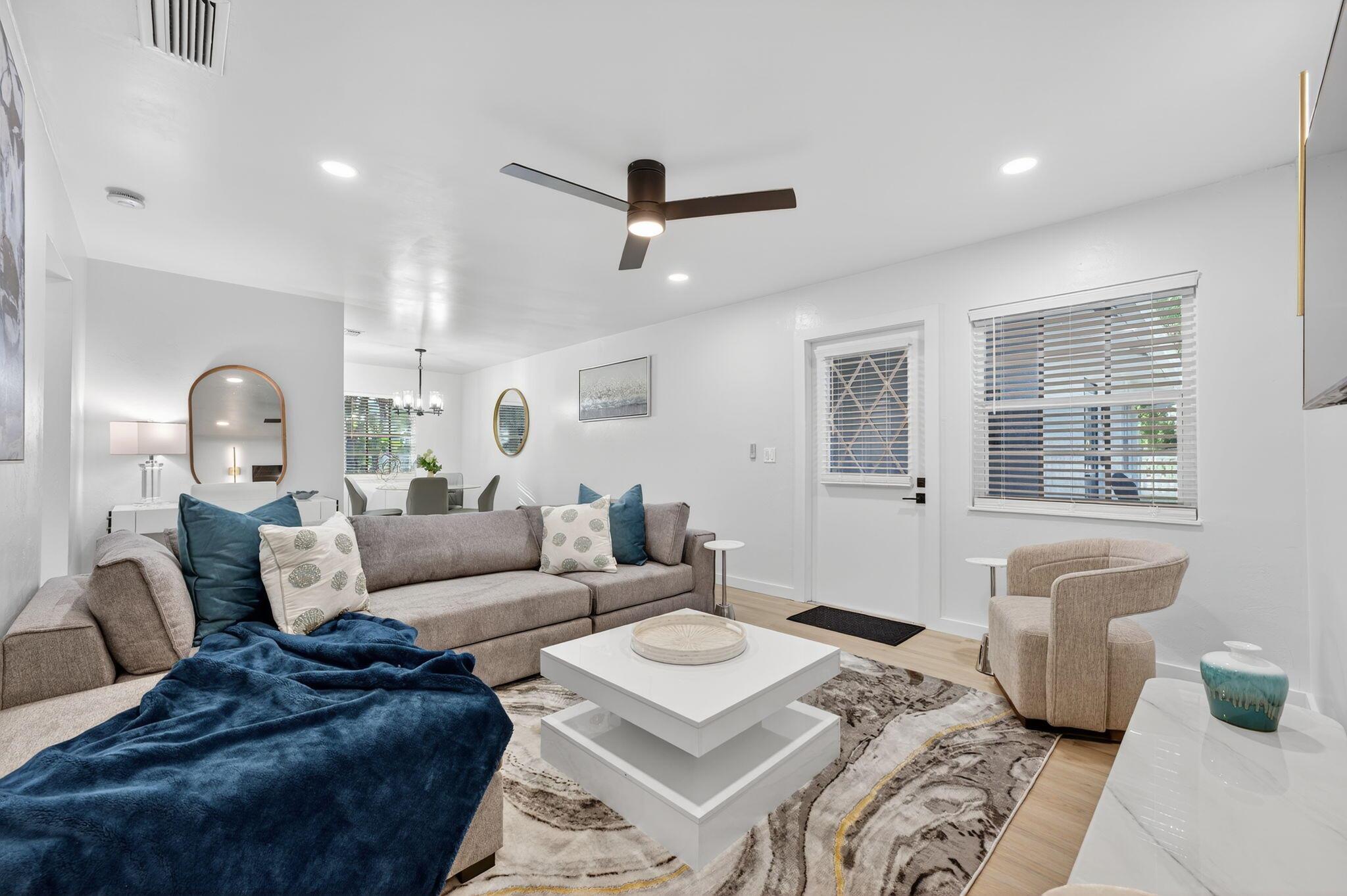 TROPIC ISLE - Residential Lease