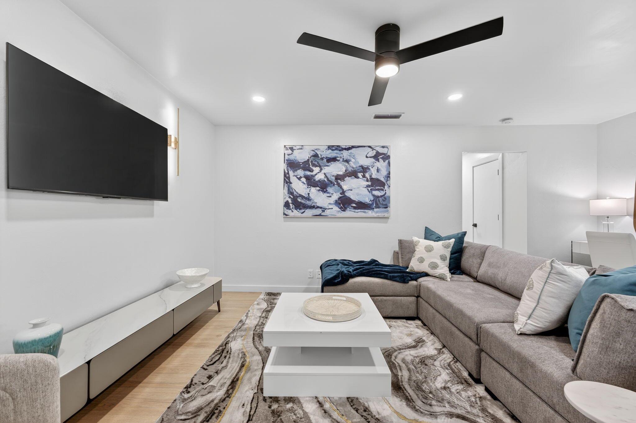 TROPIC ISLE - Residential Lease