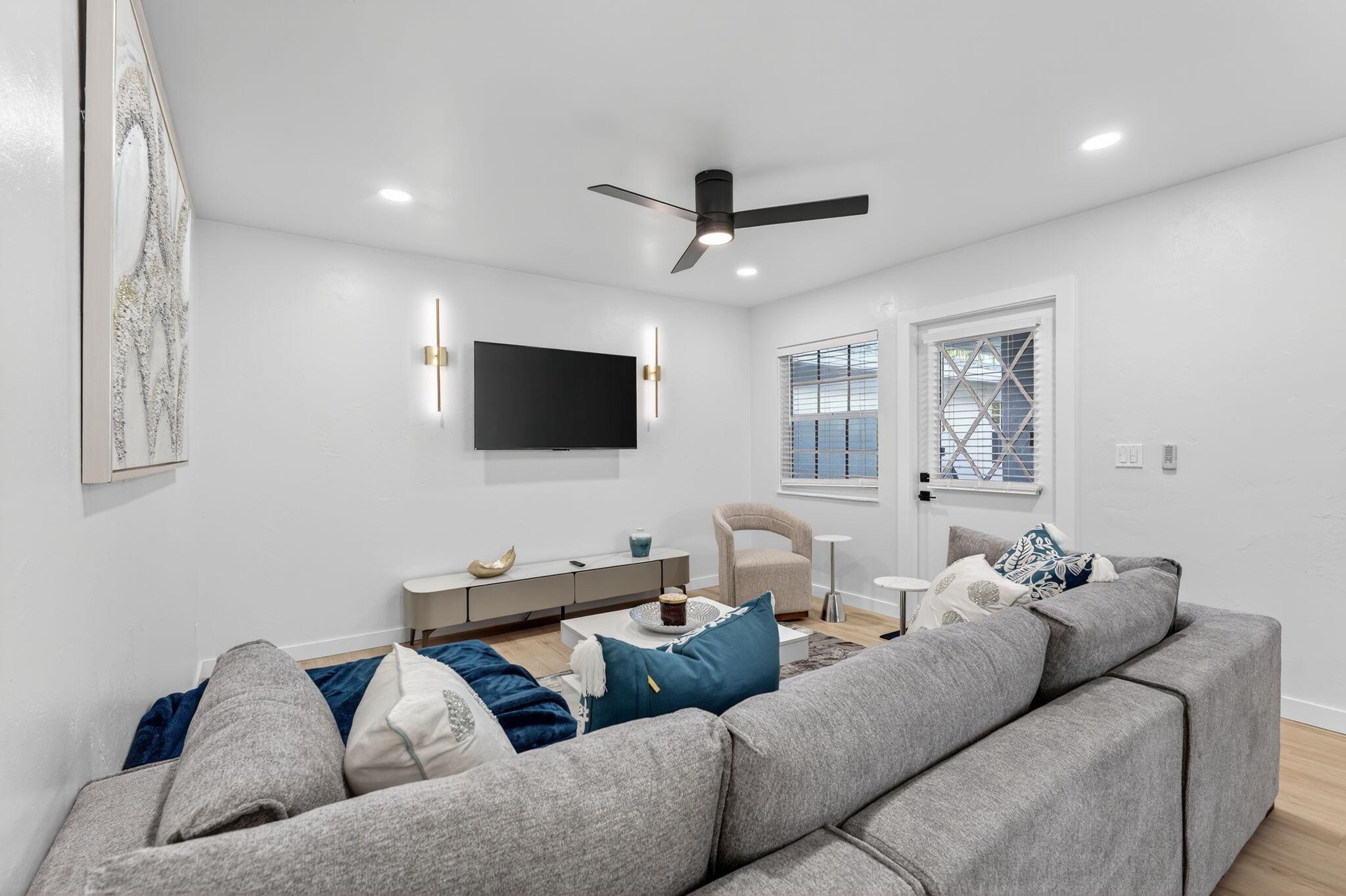 TROPIC ISLE - Residential Lease