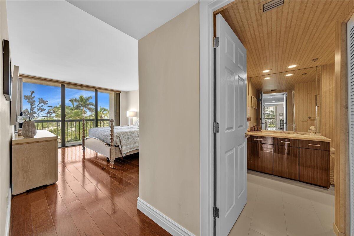 EMERAUDE CONDO - Residential
