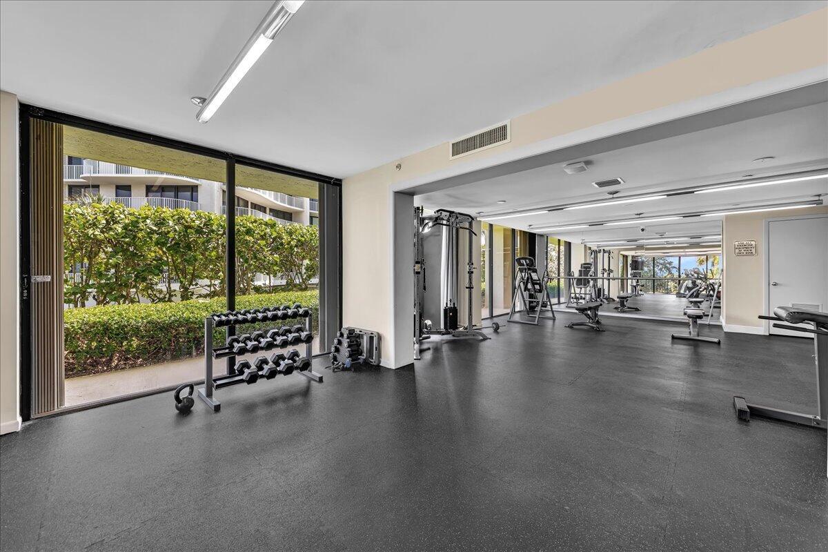 EMERAUDE CONDO - Residential