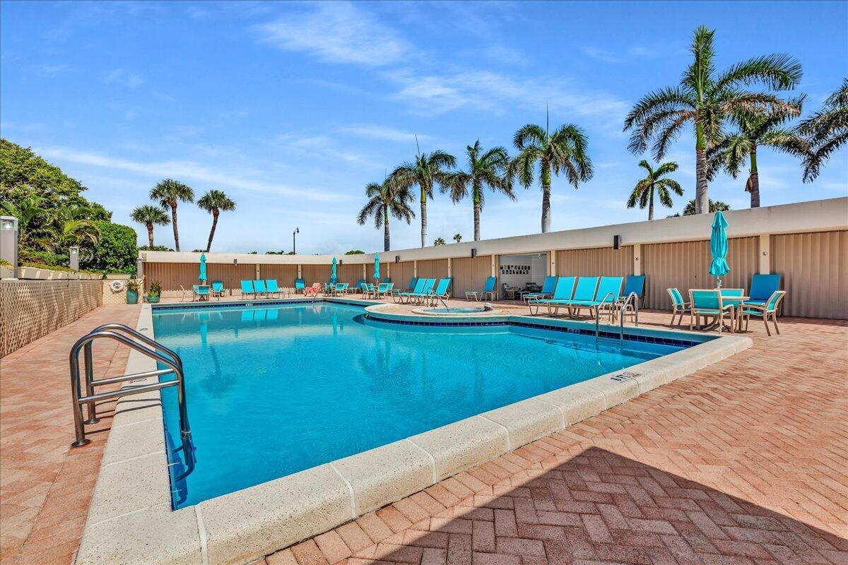 EMERAUDE CONDO - Residential