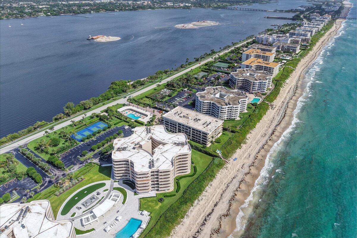 EMERAUDE CONDO - Residential