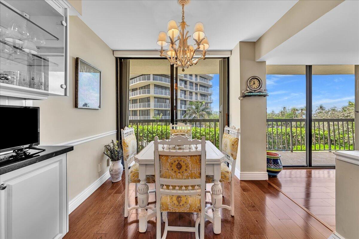 EMERAUDE CONDO - Residential