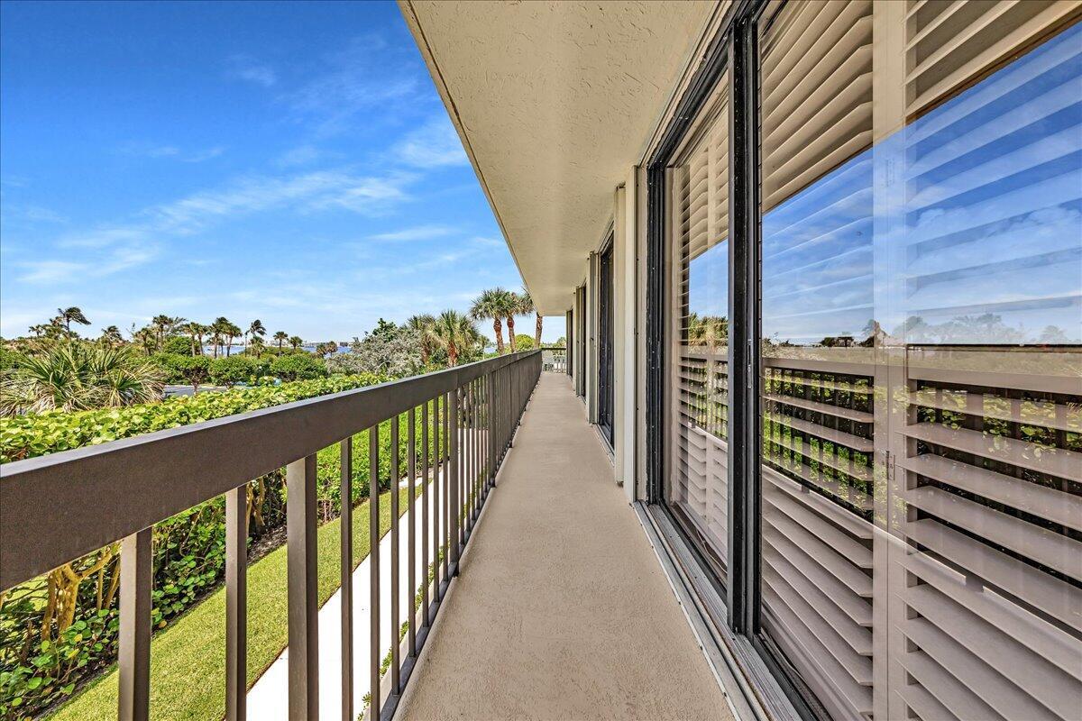 EMERAUDE CONDO - Residential