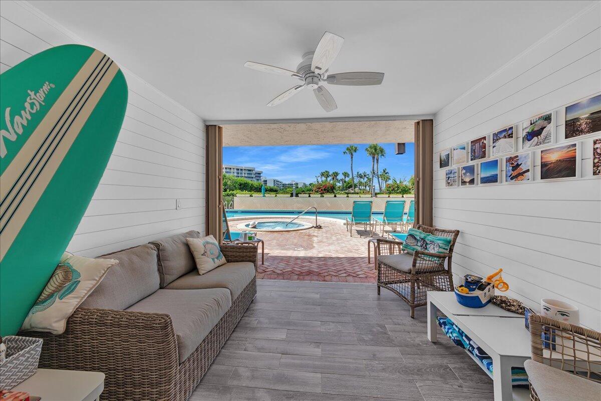 EMERAUDE CONDO - Residential