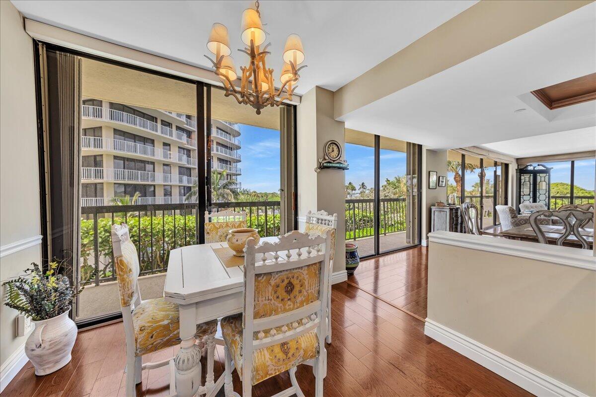EMERAUDE CONDO - Residential