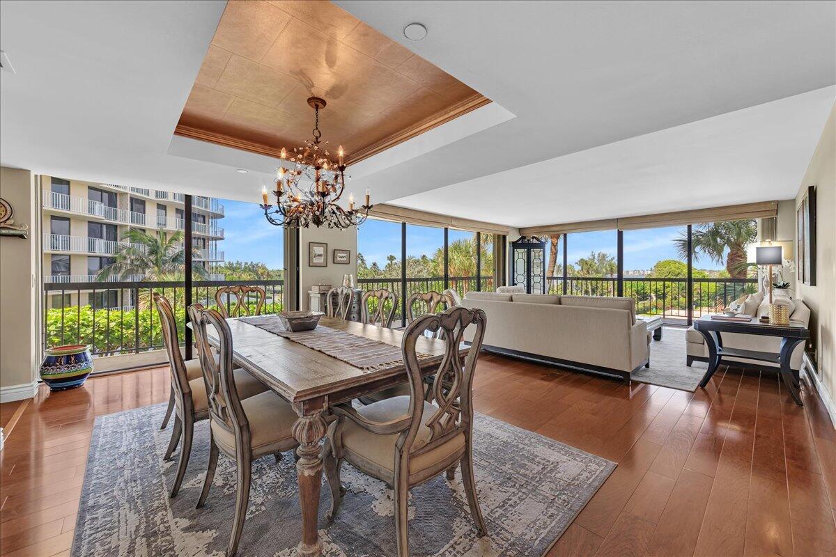 EMERAUDE CONDO - Residential