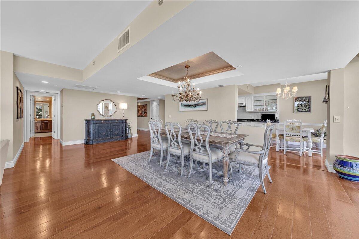 EMERAUDE CONDO - Residential