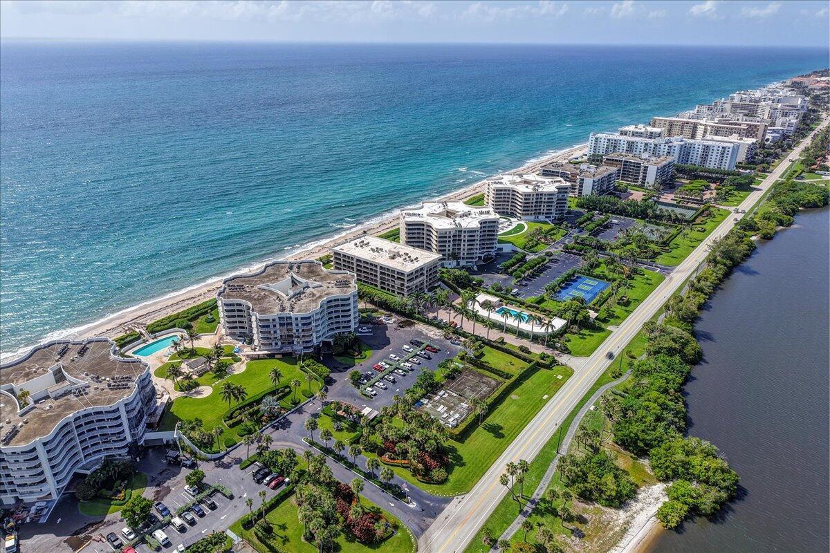 EMERAUDE CONDO - Residential