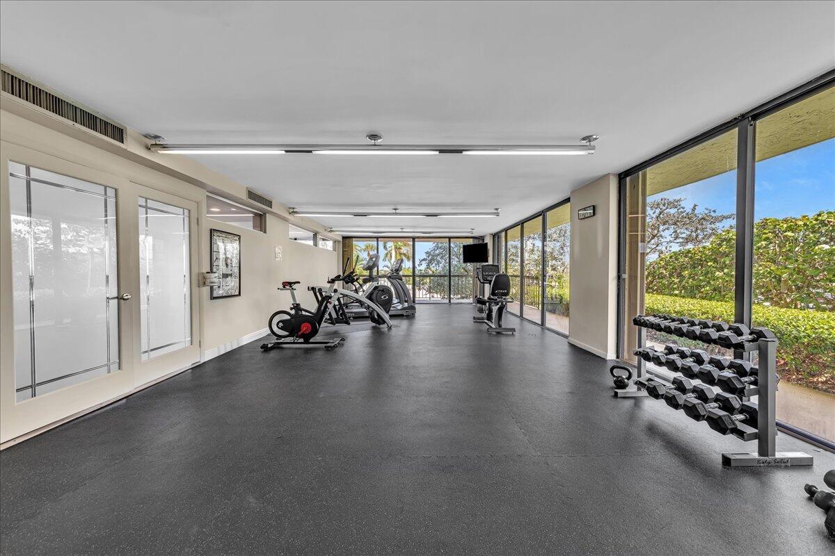 EMERAUDE CONDO - Residential