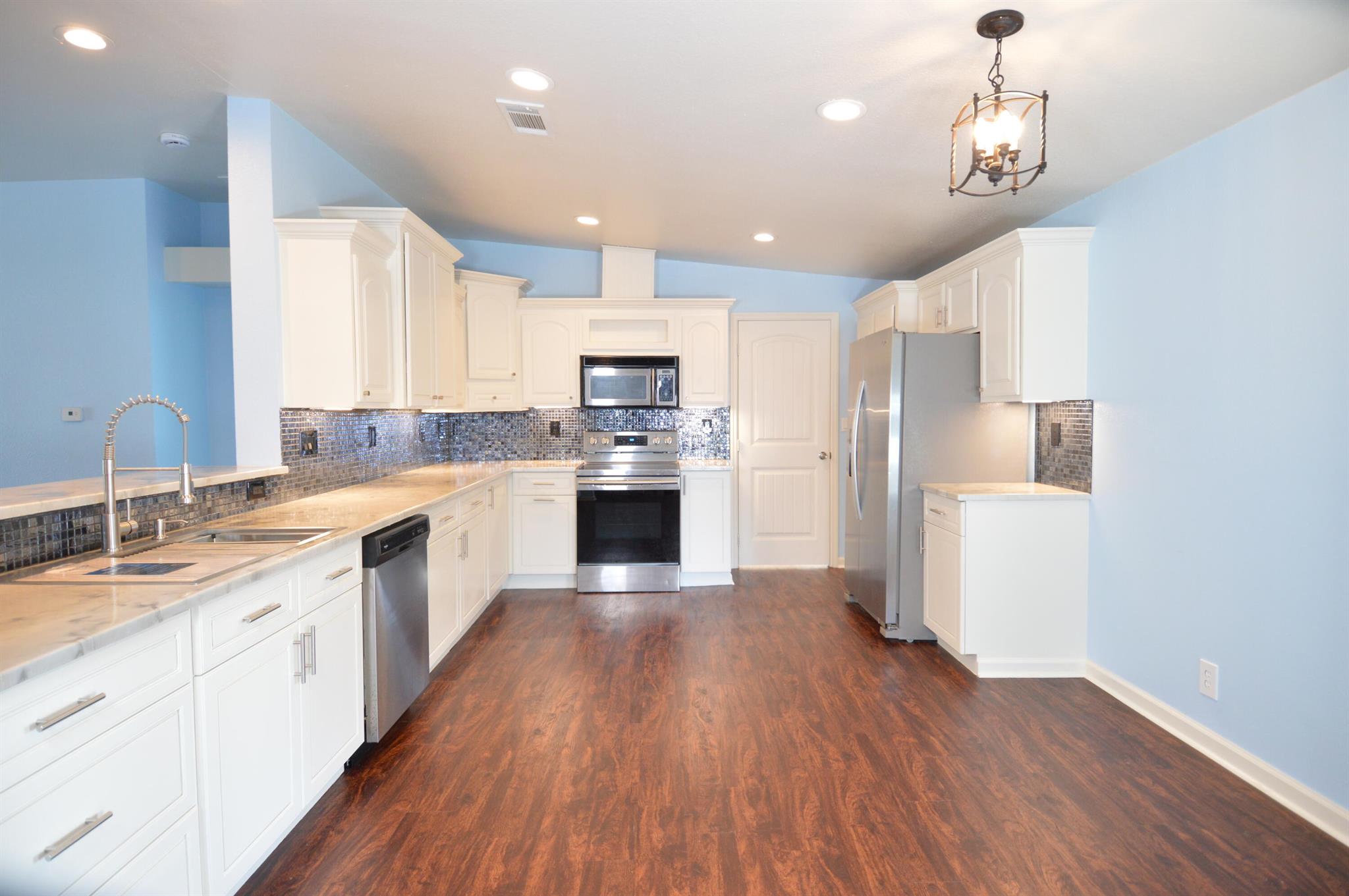 Gorgeously updated 3 bed, 2 bath, plus bonus room on a spacious corner lot just under 1/4 acre! Over 1,900 sq ft living area with vaulted ceilings in the great room, a fabulous large family kitchen featuring white shaker cabinets and stainless-steel appliances, indoor laundry room, and plenty of storage with walk-in closets. The bonus room offers flexibility for office, sunroom, extra bedroom, or playroom. No HOA, so bring your boat / RV!Features:- New Roof (2024)- New A/C (2024)- New Water Heater (2025)- Updated Kitchen / Bathrooms- Just painted- Well Water Softener / Filtration- Storage ShedEverything has been done--just move in and enjoy!